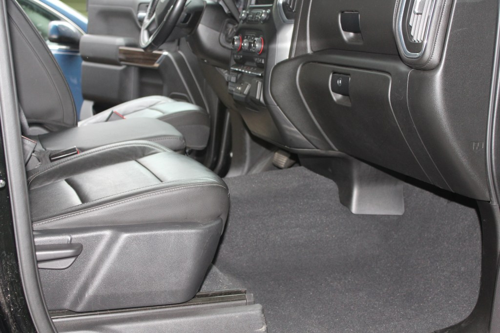 How to Easily Detail Your Car’s&nbsp;Interior